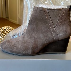 Vionic Suede Wedge Boots